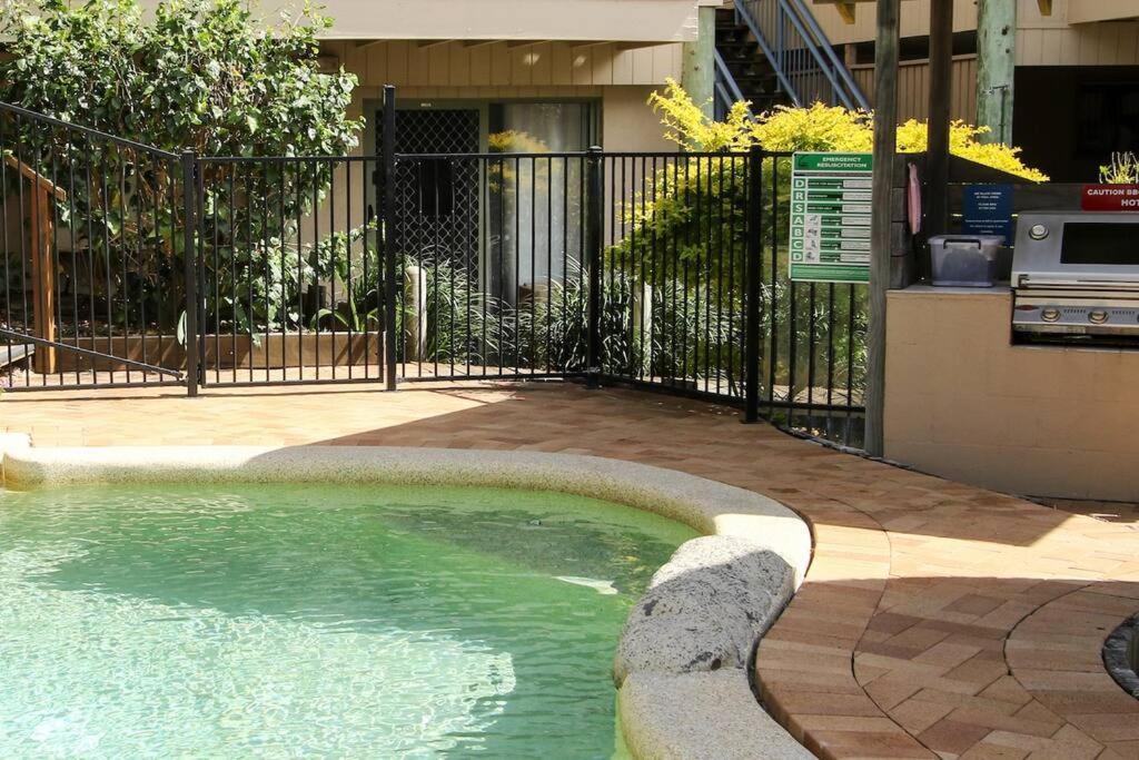 Gorgeous Studio + 100M To Beach + Pool Point Lookout Extérieur photo
