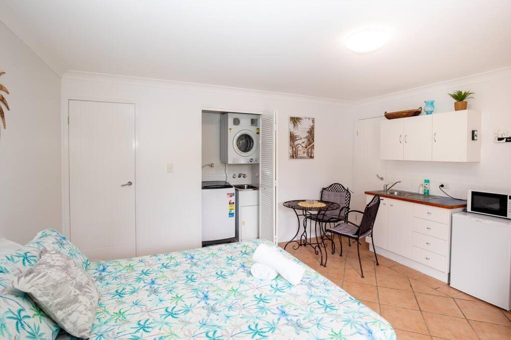 Gorgeous Studio + 100M To Beach + Pool Point Lookout Extérieur photo